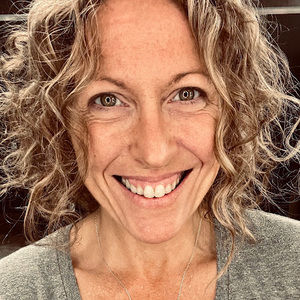 Meet your Posher, Cassie